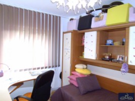 apartament-4-camere-confort-1-decomandat-in-ploiesti-zona-malu-rosu-stradal-8